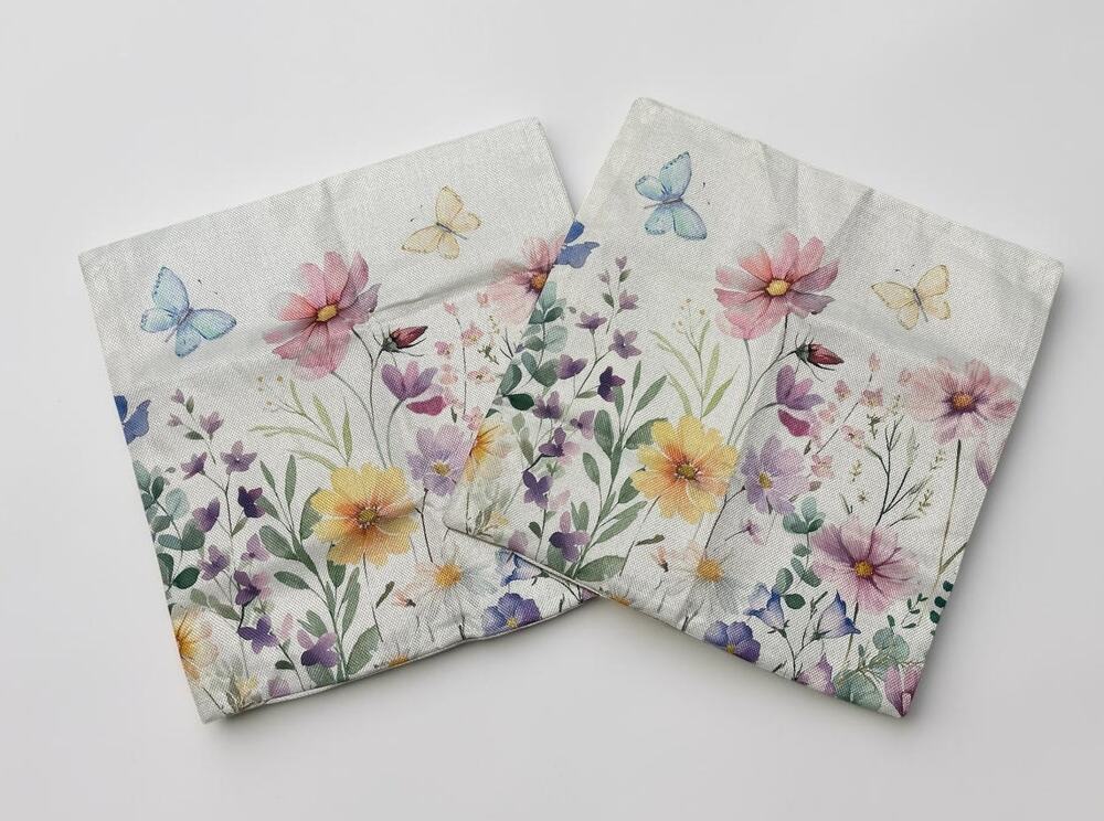 Floral Offwhite Throw Pillow COVERS 2 set Zippered NEW 18x18 Flowers Garden